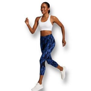 Lululemon 4 Blue Black High Rise Capri Leggings Luxtreme Pace Rival Running Yoga